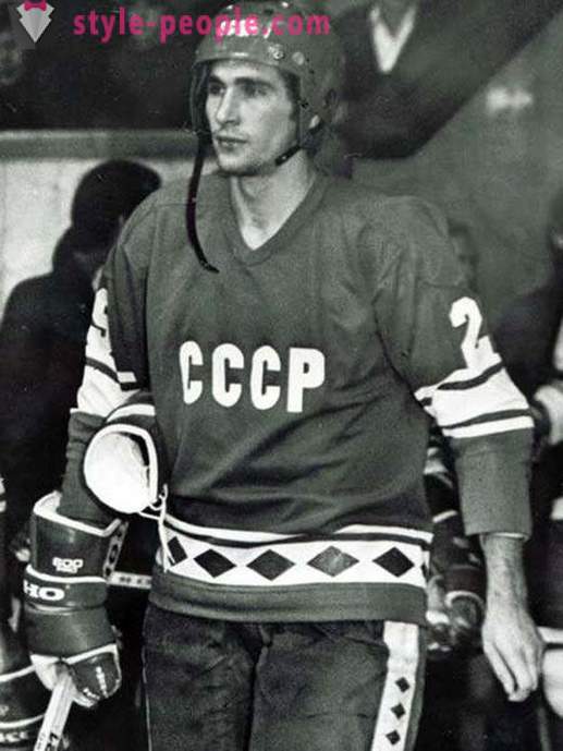 Aleksander Koževnikov, hokejist: biografija, družina, športni dosežki