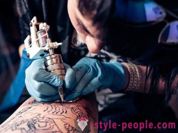 Intimna tetovaža: postopek, nega in foto