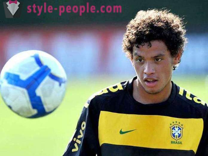 Carlos Eduardo Marques: Brazilska nogometna kariera