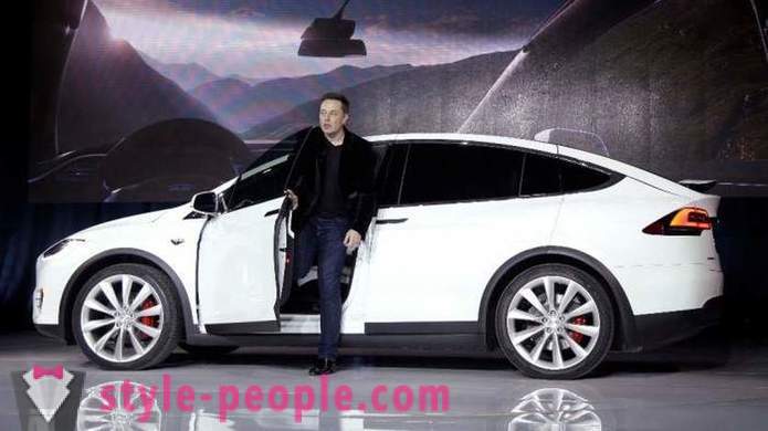 Avtomobili iz garaže Elon Musk