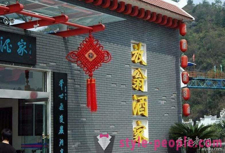 Fanven: kitajska restavracija nad prepadom