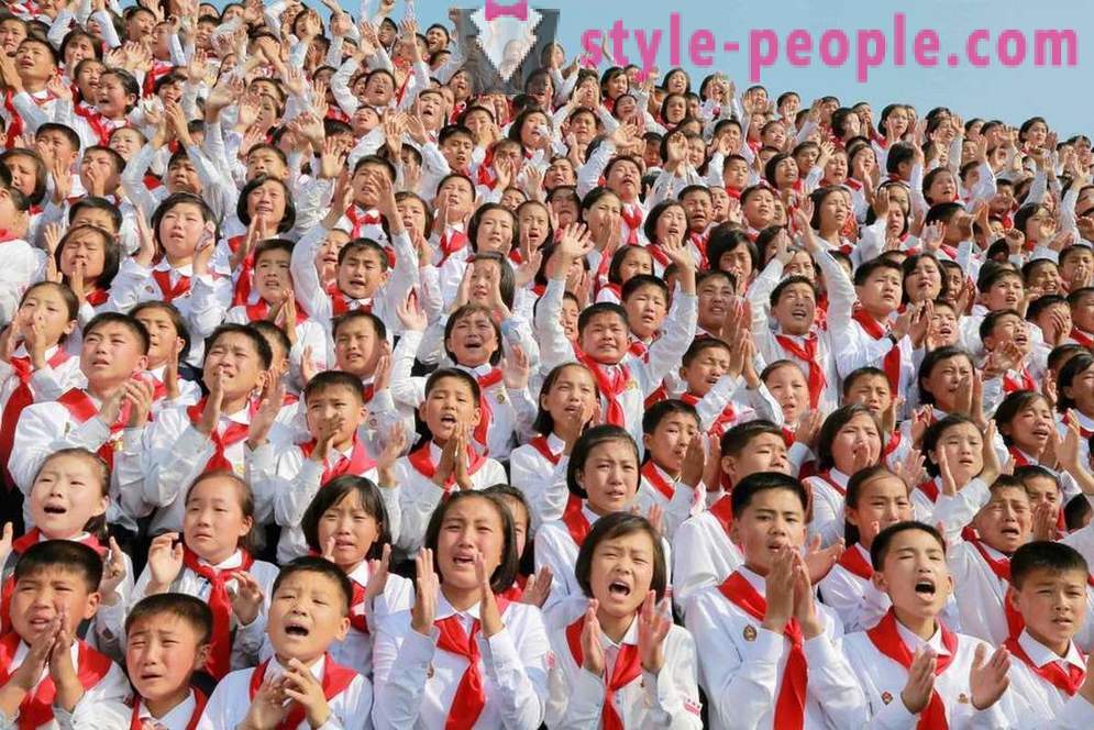 Življenja otrok v Severni Koreji