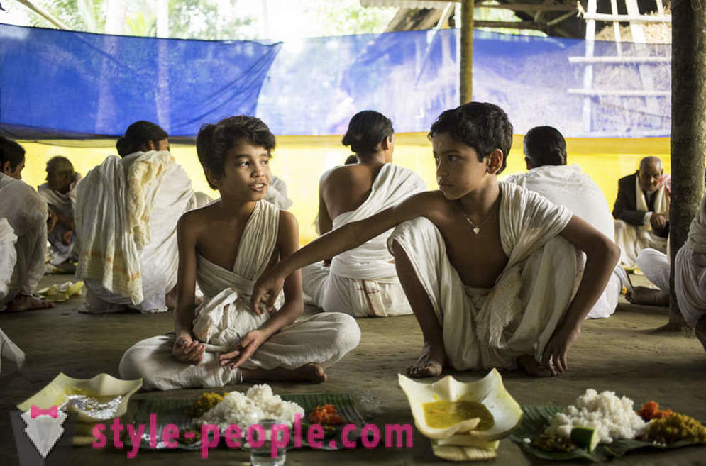 Življenje Mali Monk bhakti