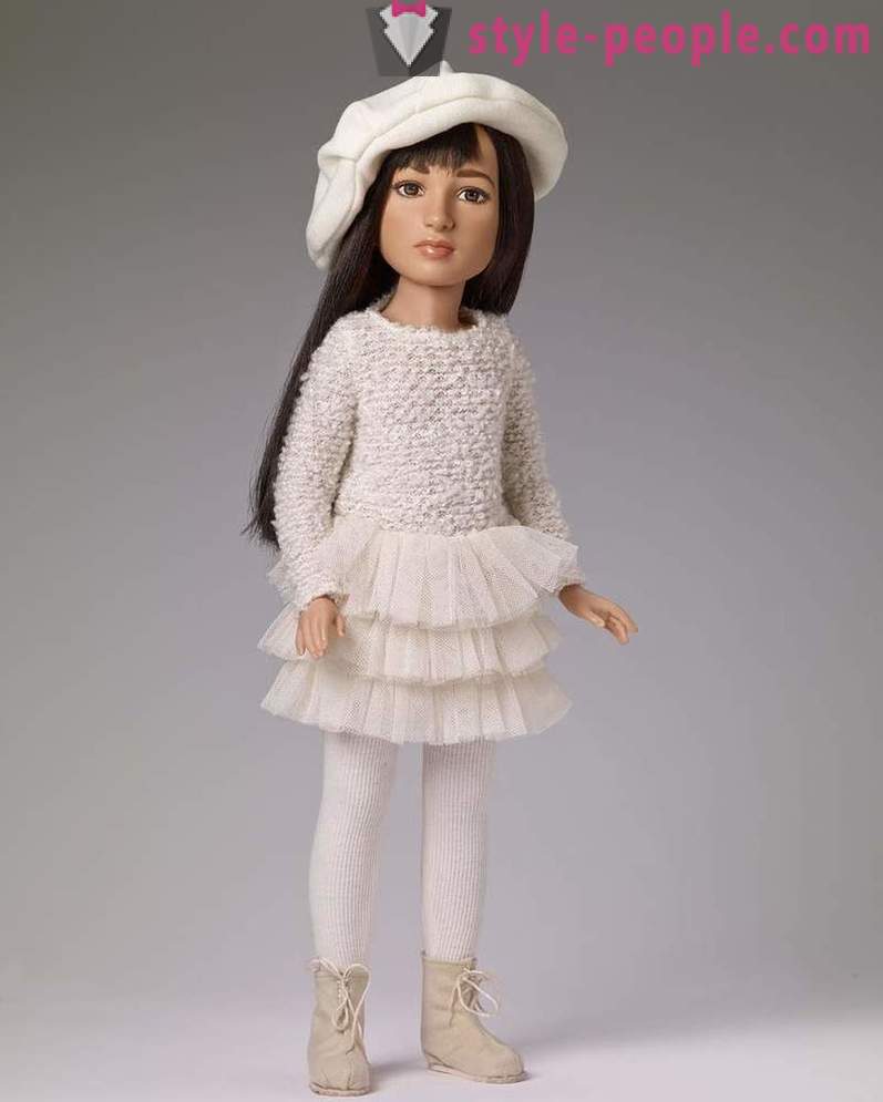 Prvi transseksualcev lutka na svetu ustvarjena v podobi in sličnosti Jazz Jennings
