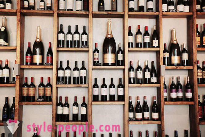 10 dejstev o Beaujolais, ki vas bo za vino poznavalec z brezhibnim okusom