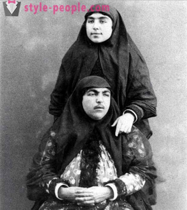 Tako da si neprimerljivo ženska iranska Shah