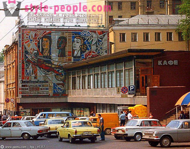 Hodi v Moskvi leta 1989