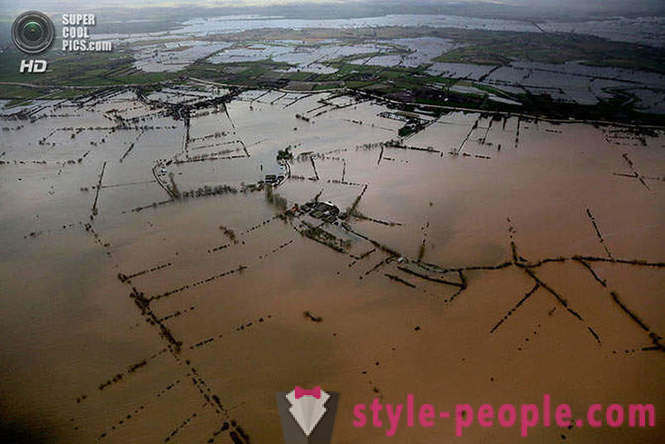 Poplave na jugozahodu Anglije