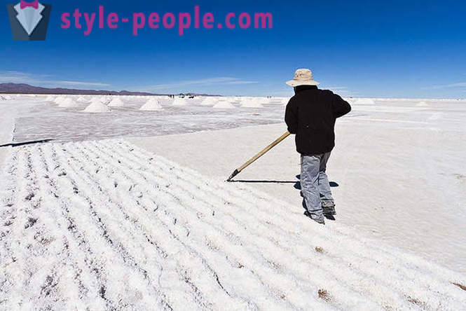 Potovanje skozi največje slano puščavo na svetu