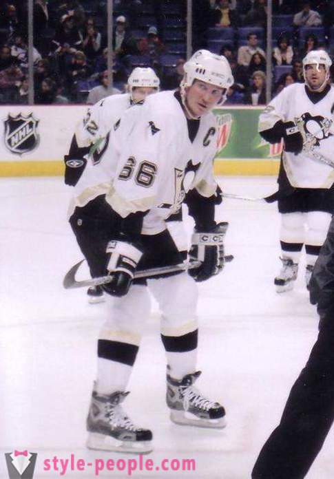 Mario Lemieux (Mario Lemieux), kanadski hokejist: biografija, kariero v NHL