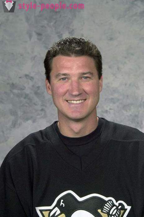 Mario Lemieux (Mario Lemieux), kanadski hokejist: biografija, kariero v NHL