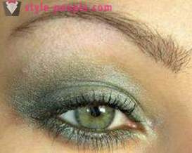 Sivo-zelene oči, make-up obleko?